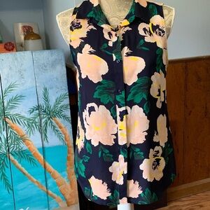 BANANA REPUBLIC FLORAL BLOUSE SMALL